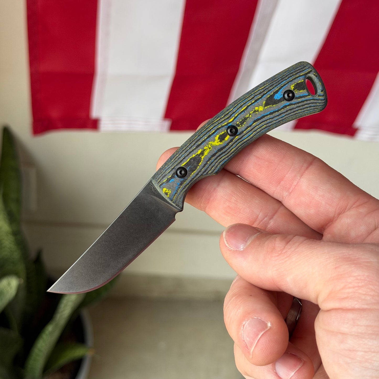 TRM Tagalong Special Edition DLC Fixed Blade Knife – MagnaCut, Bolts Camo Carbon Fiber Scales, Black Leather Sheath – Made in USA