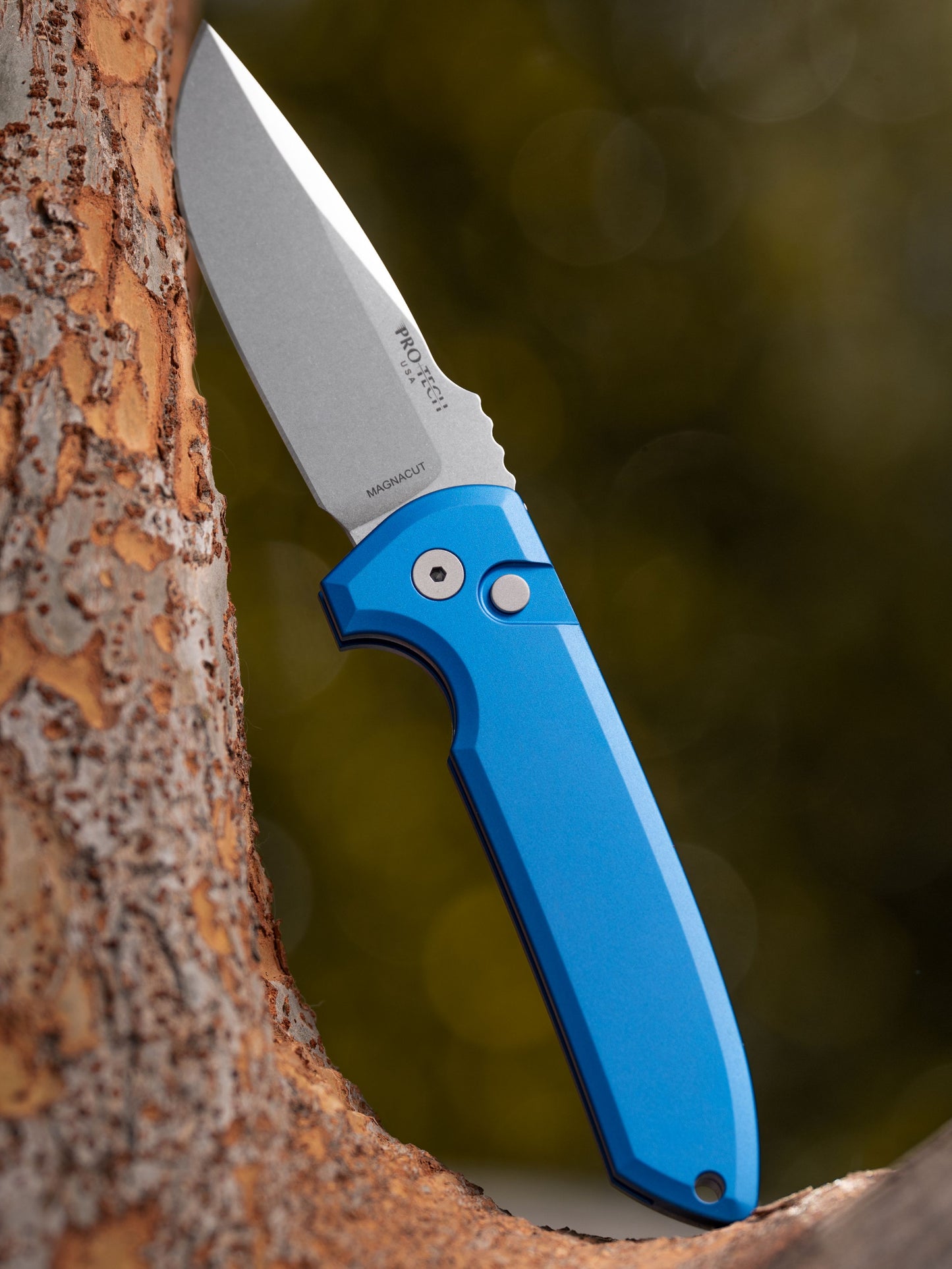 Pro-Tech Rockeye Automatic Knife – Blue Aluminum Handle, Stonewash MagnaCut Blade – Made in USA (LG3101-Blue)