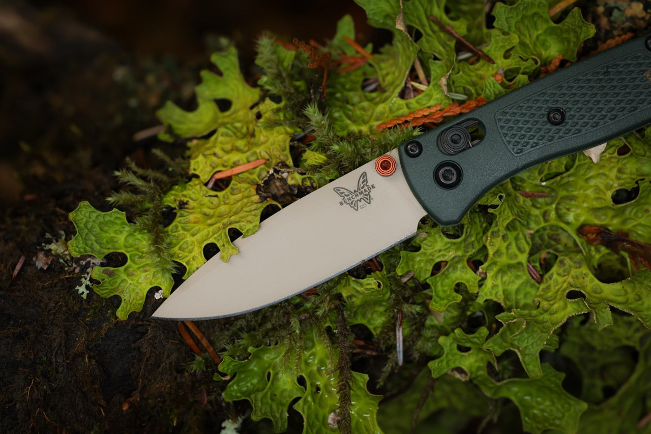 Benchmade Bugout Knife – Taiga Green Grivory Handle, McMillan Tan ELMAX Blade, AXIS Lock – Made in USA (535TN-2601)