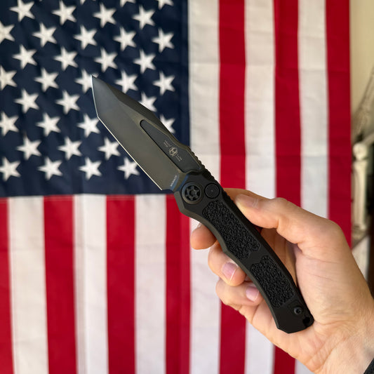 Heretic Wraith V4 Tanto Knife – Black Tactical Aluminum Chassis, DLC MagnaCut Blade, Side-Opening Automatic – Made in USA (H100-6A-T)