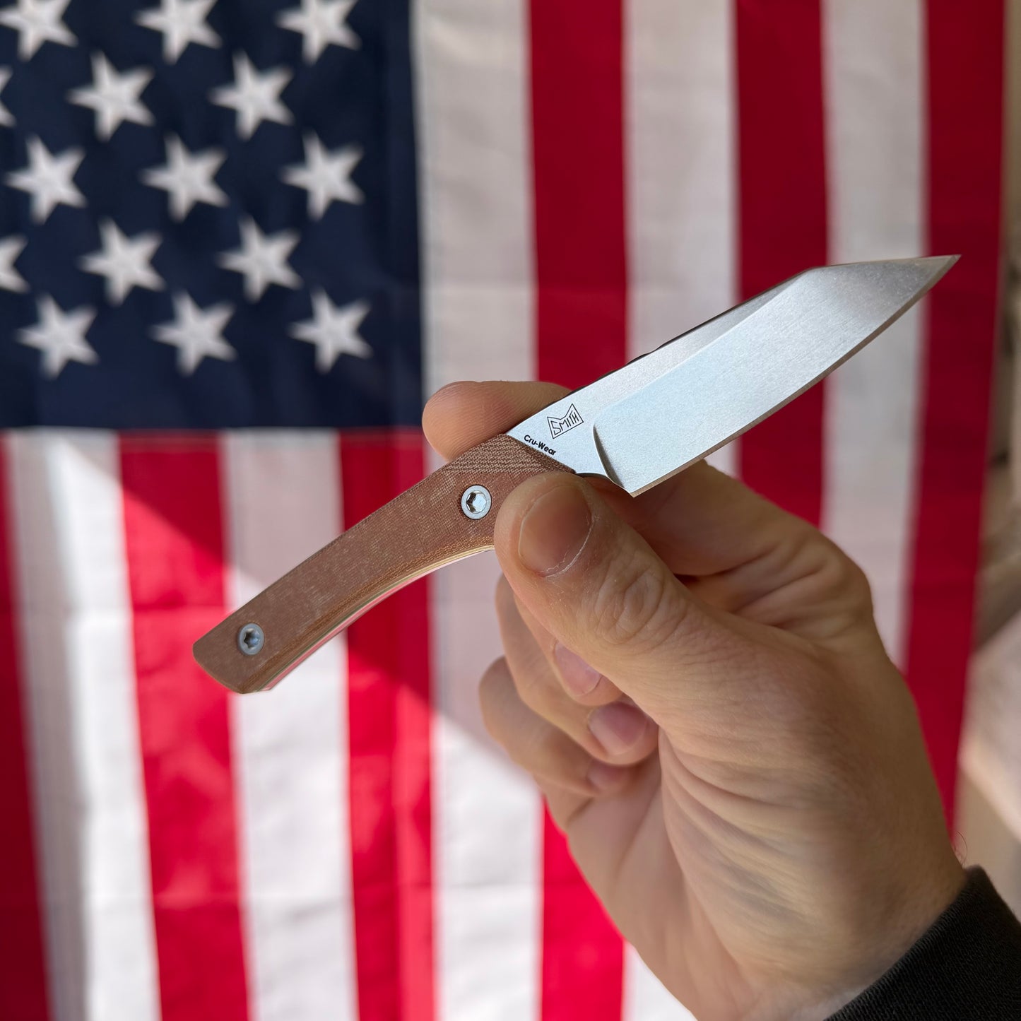 LynchNW Swift Six Fixed Blade Knife, 2.5″ CPM Cru-Wear Blade, Brown Micarta Handle, Made in USA (LB-SW6-LON-STR-CRU-PM-BWN-STO)