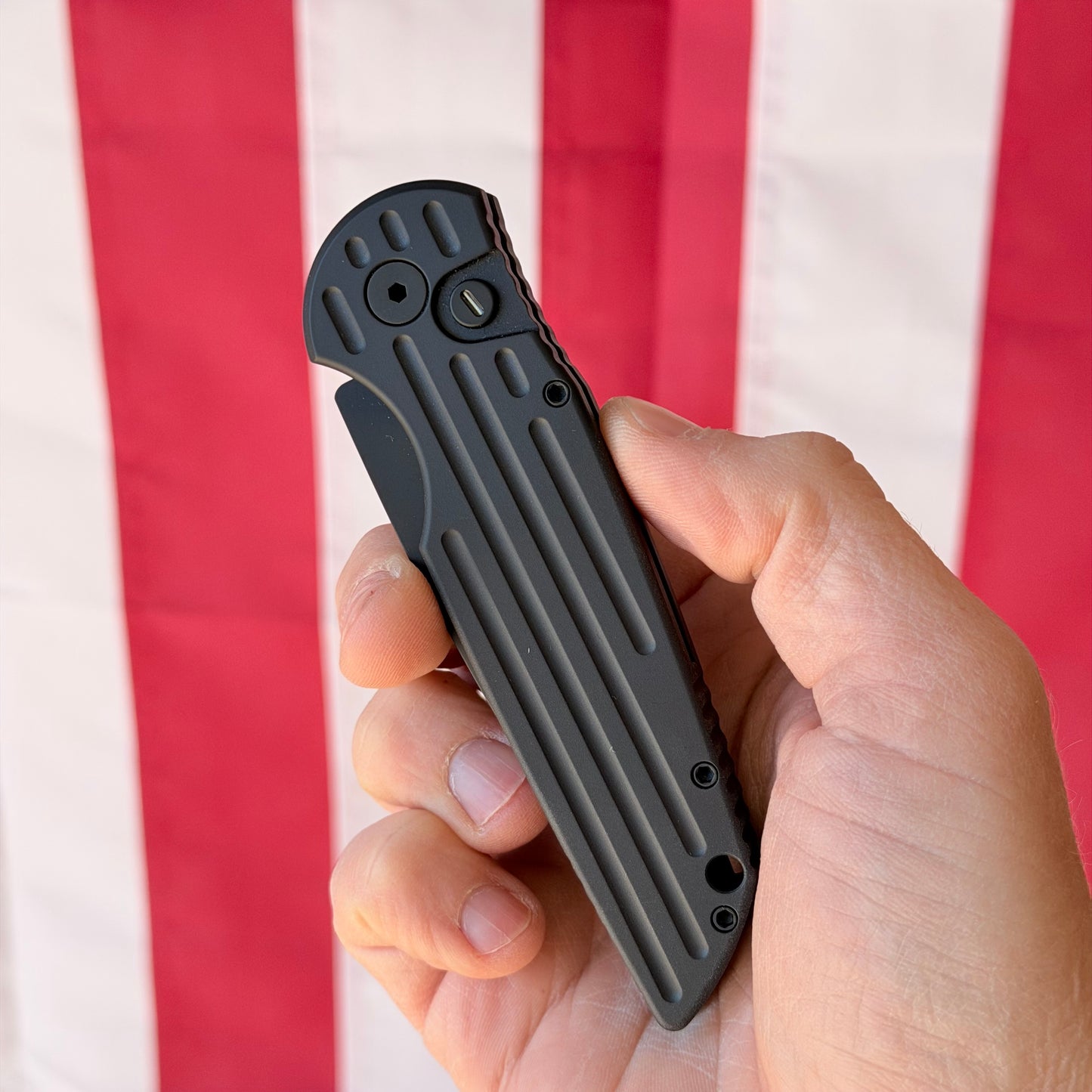 Pro-Tech TR-3 SWAT Operator Automatic Knife, Black Aluminum Handle, Sterile Black Blade, 3.5″, Made in USA