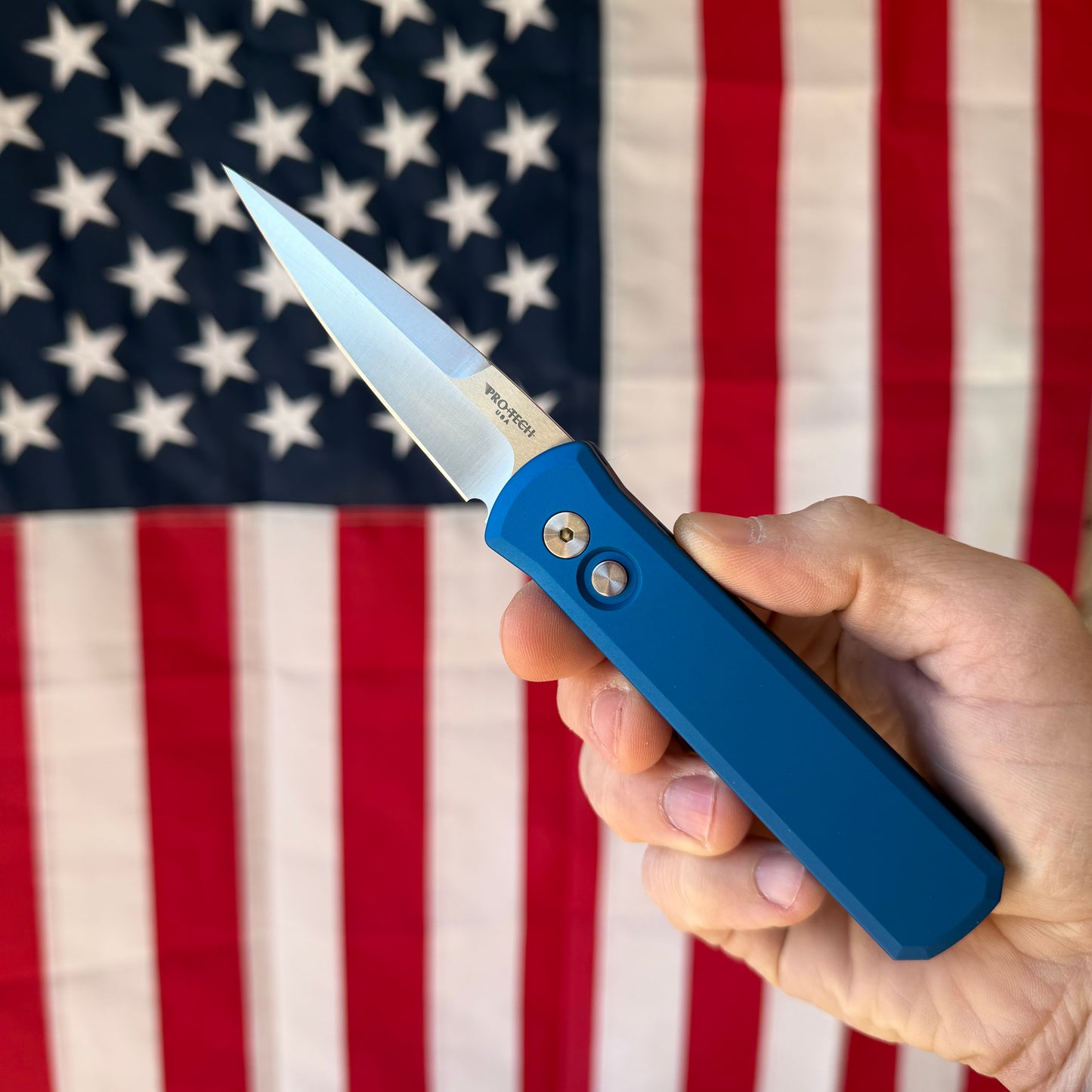 Pro-Tech Godson Automatic Knife, Blue Aluminum Handle, Satin Blade, 3.15″, Made in USA (721-SATIN BLUE)