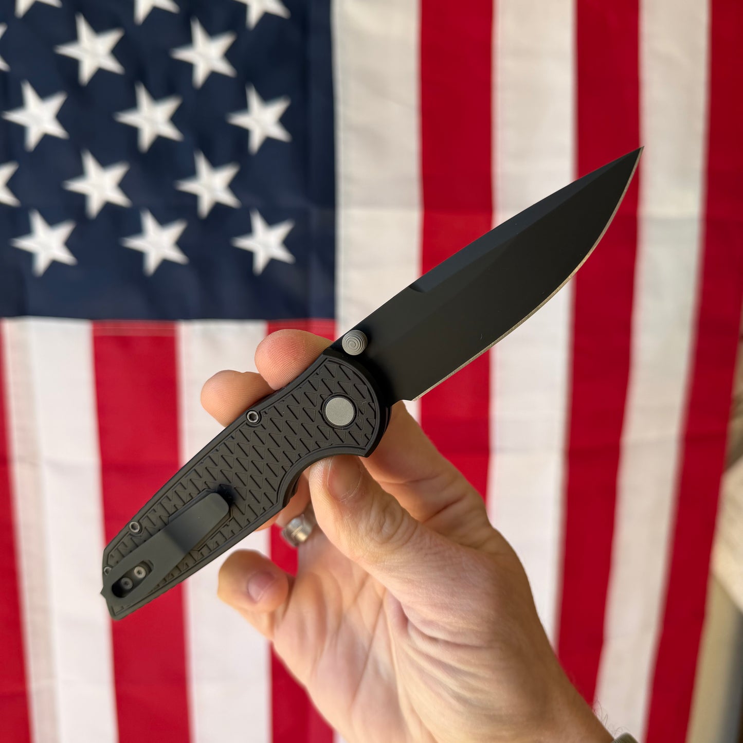 Pro-Tech Integrity Manual Knife - Relic Black Handle, DLC MagnaCut Blade (INT1106)