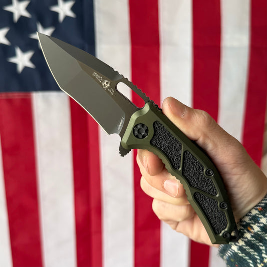 Heretic Medusa Manual RE DLC OD Green Tactical, 3″ MagnaCut Recurve Blade, Made in USA (H010-6A-GRN)