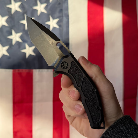 Heretic Medusa Recurve Manual Tactical 3" MagnaCut Recurve Knife, DLC Blade, Black Aluminum Handle – Made in USA (H010-6A-T)