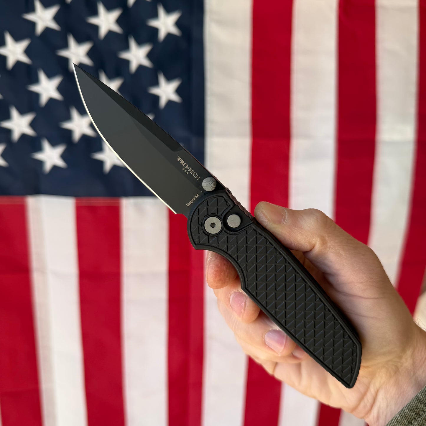 Pro-Tech Integrity Manual Knife - Relic Black Handle, DLC MagnaCut Blade (INT1106)