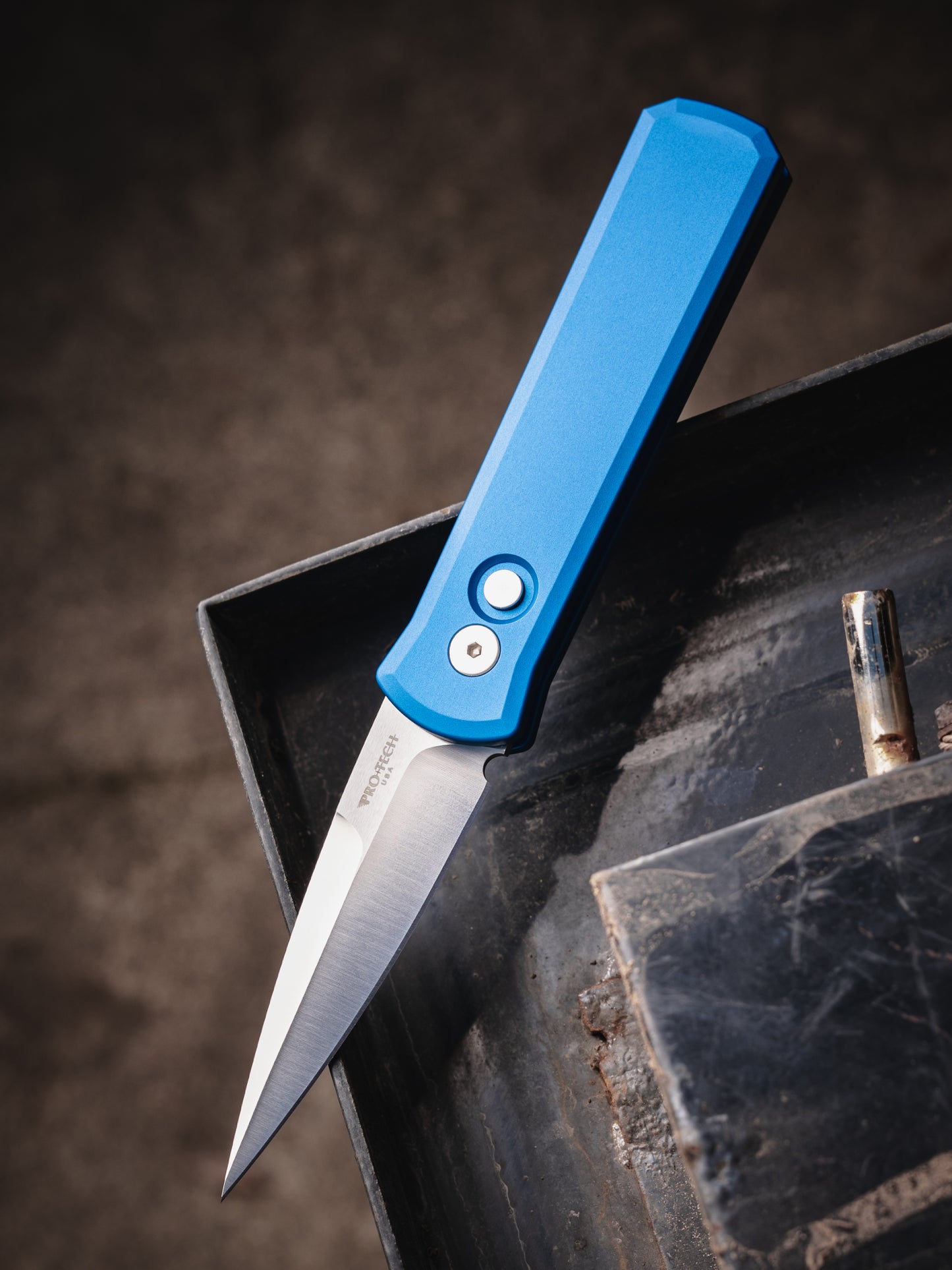 Pro-Tech Godson Automatic Knife, Blue Aluminum Handle, Satin Blade, 3.15″, Made in USA (721-SATIN BLUE)