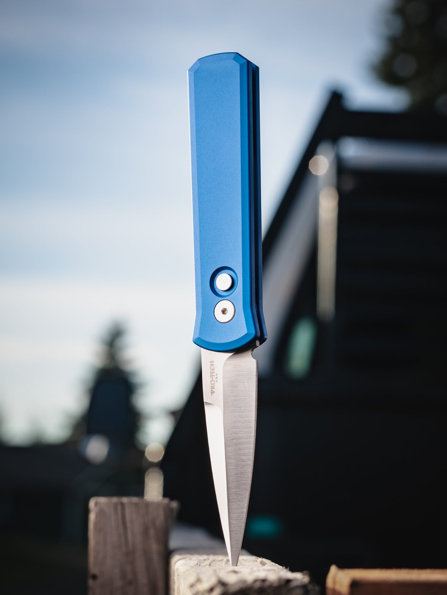 Pro-Tech Godson Automatic Knife, Blue Aluminum Handle, Satin Blade, 3.15″, Made in USA (721-SATIN BLUE)