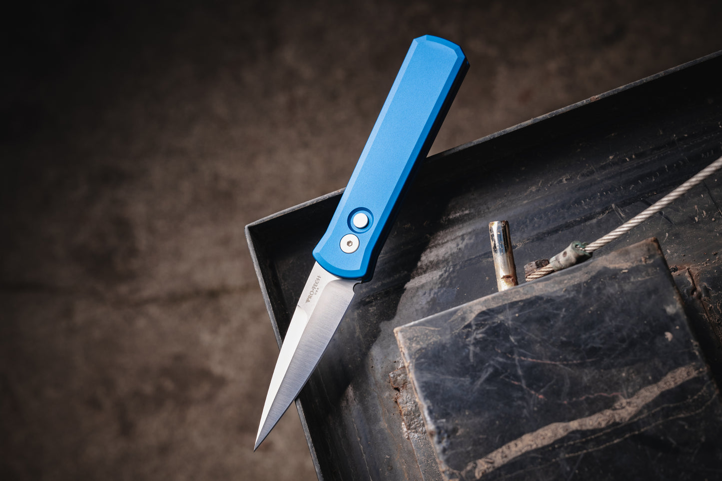 Pro-Tech Godson Automatic Knife, Blue Aluminum Handle, Satin Blade, 3.15″, Made in USA (721-SATIN BLUE)