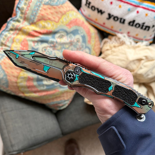 Heretic Knives Wraith V4 Auto Tanto Knife, Shipwreck Cel Shade Finish, Made in USA (H100-CS-SHIP)