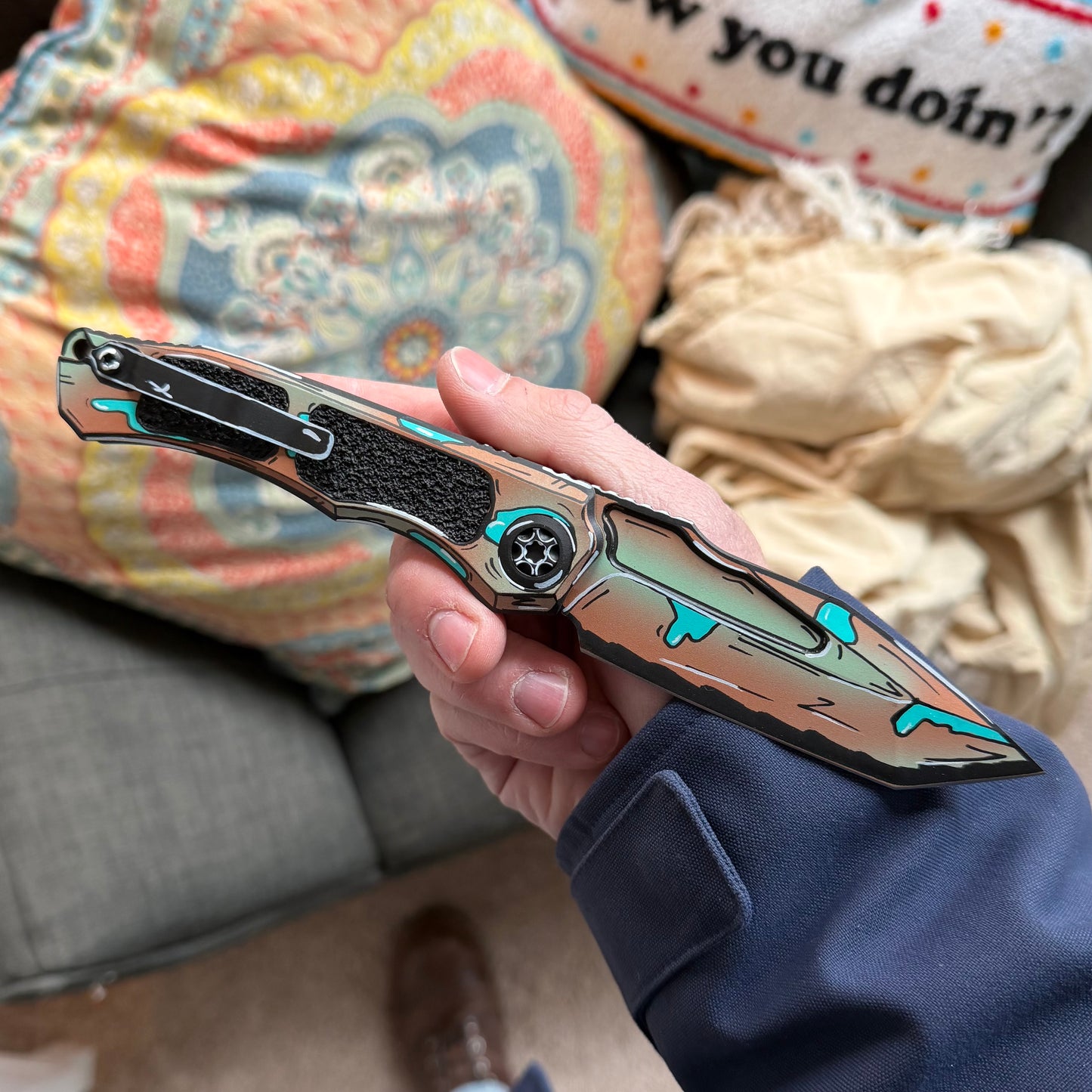 Heretic Knives Wraith V4 Auto Tanto Knife, Shipwreck Cel Shade Finish, Made in USA (H100-CS-SHIP)