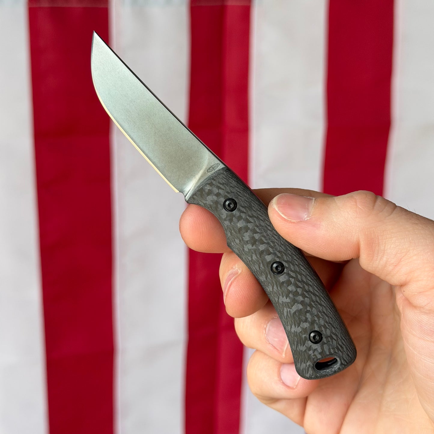 TRM Tagalong Special Edition DLC Fixed Blade Knife – MagnaCut, Carbon Fiber Scales, Black Leather Sheath – Made in USA