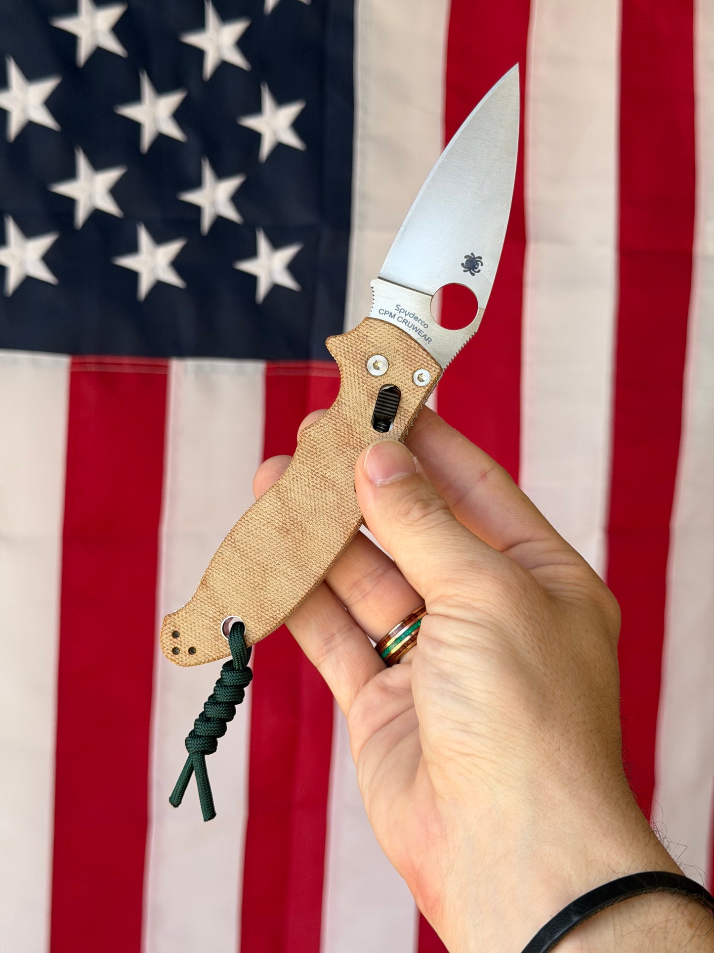 Lone Star Knife Lanyard – Handmade Utility & Style