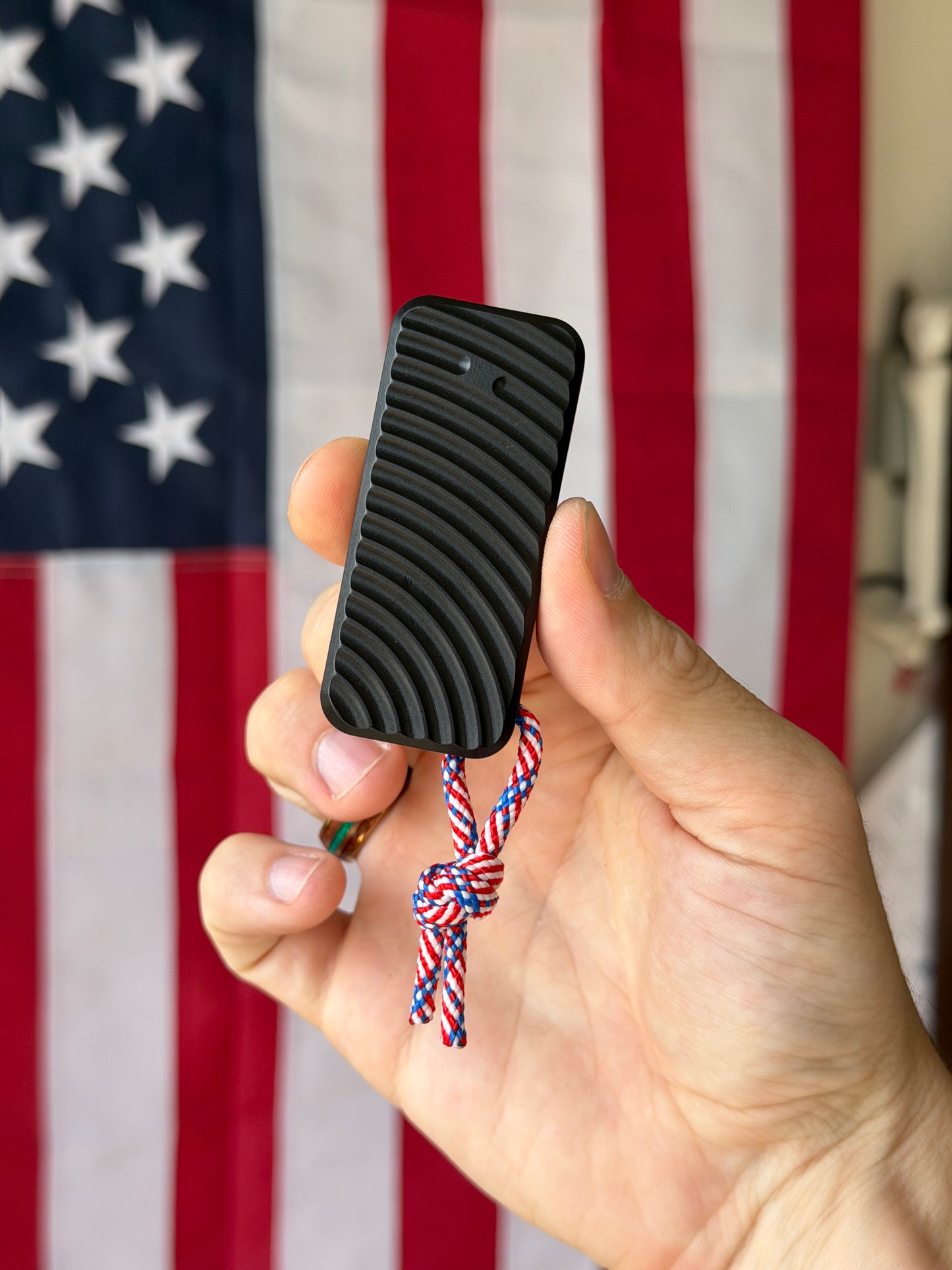 Lone Star Knife Lanyard – Handmade Utility & Style