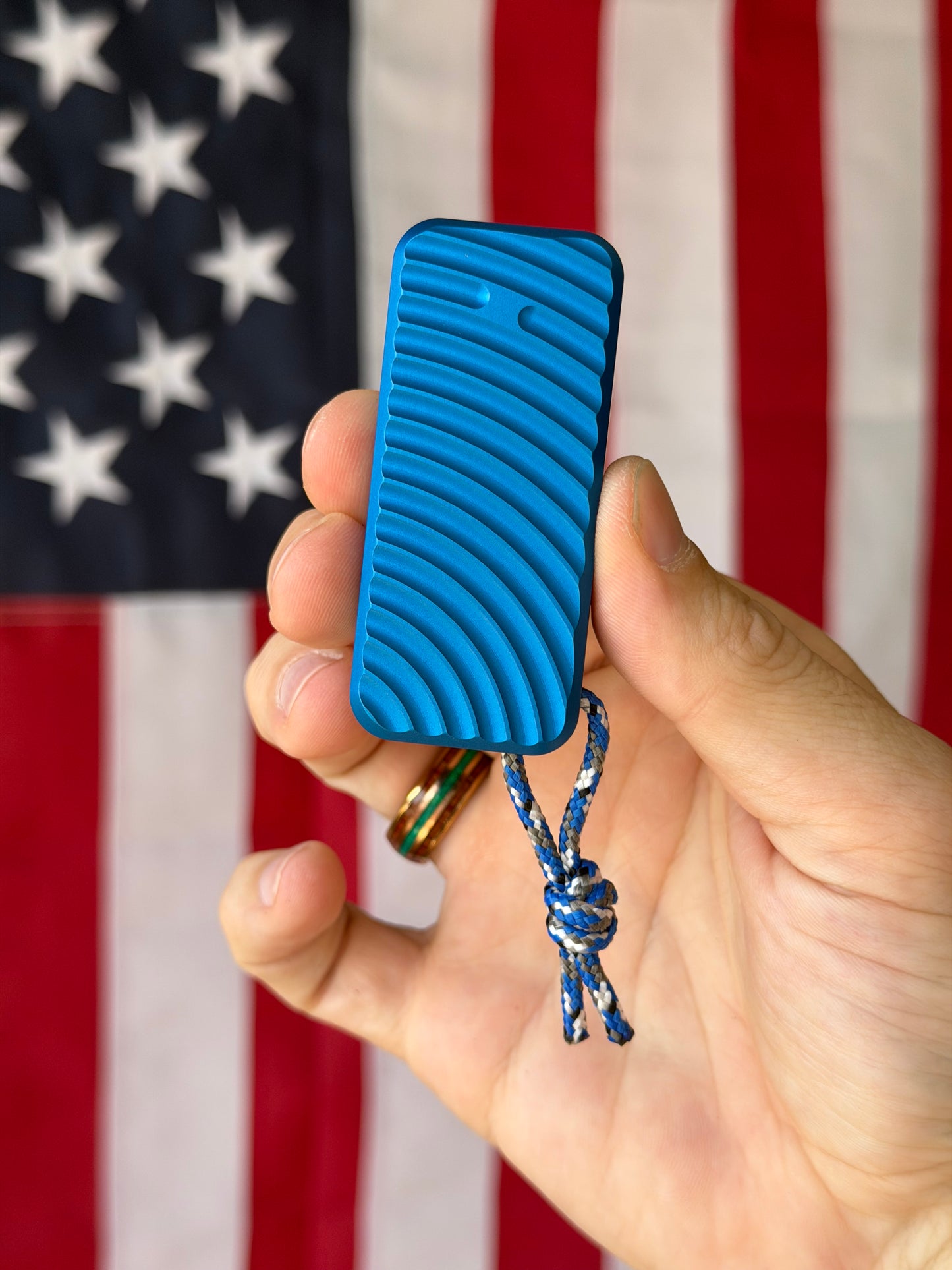 Lone Star Knife Lanyard – Handmade Utility & Style