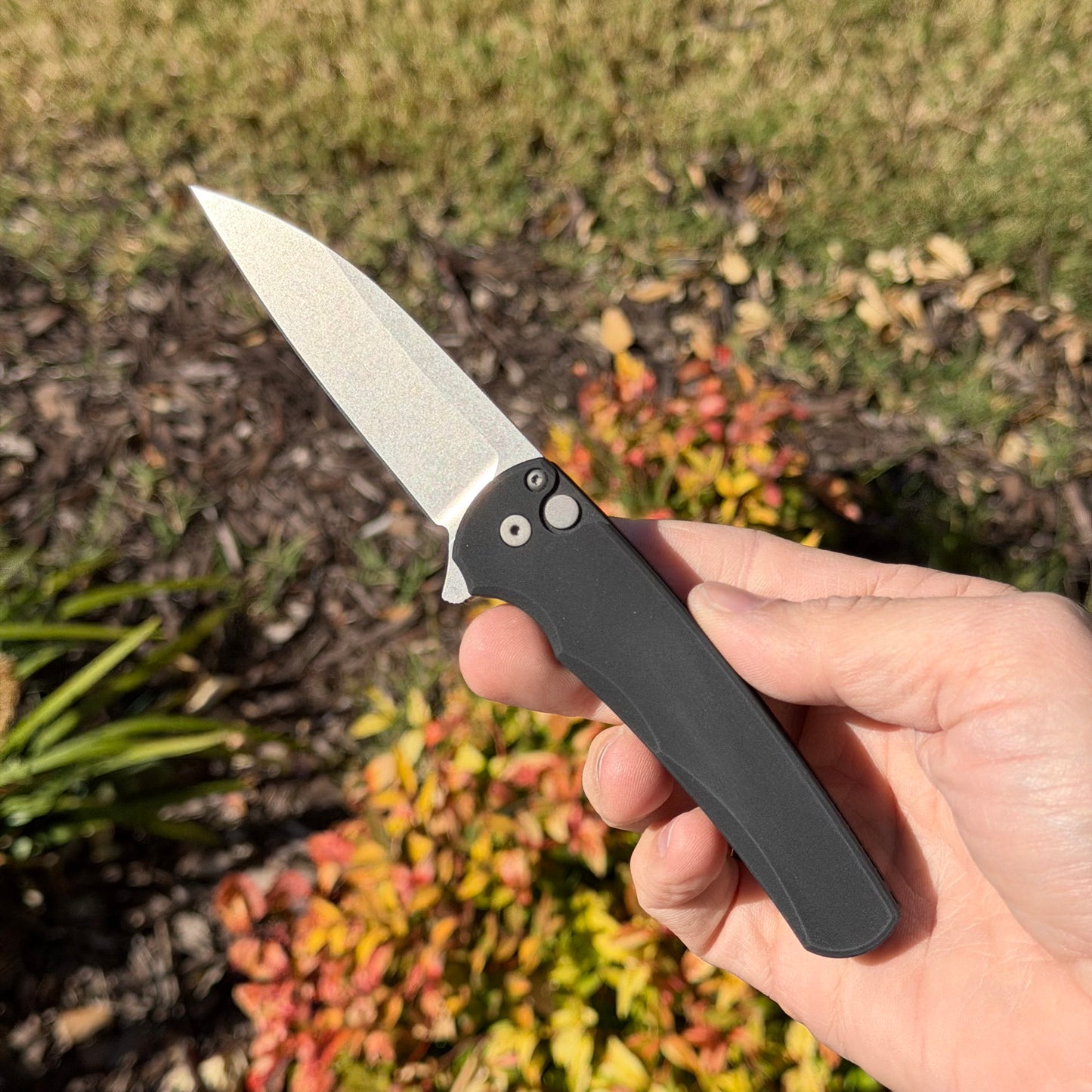 Malibu – MagnaCut Blade, Precision Button Lock Flipper – Made in USA