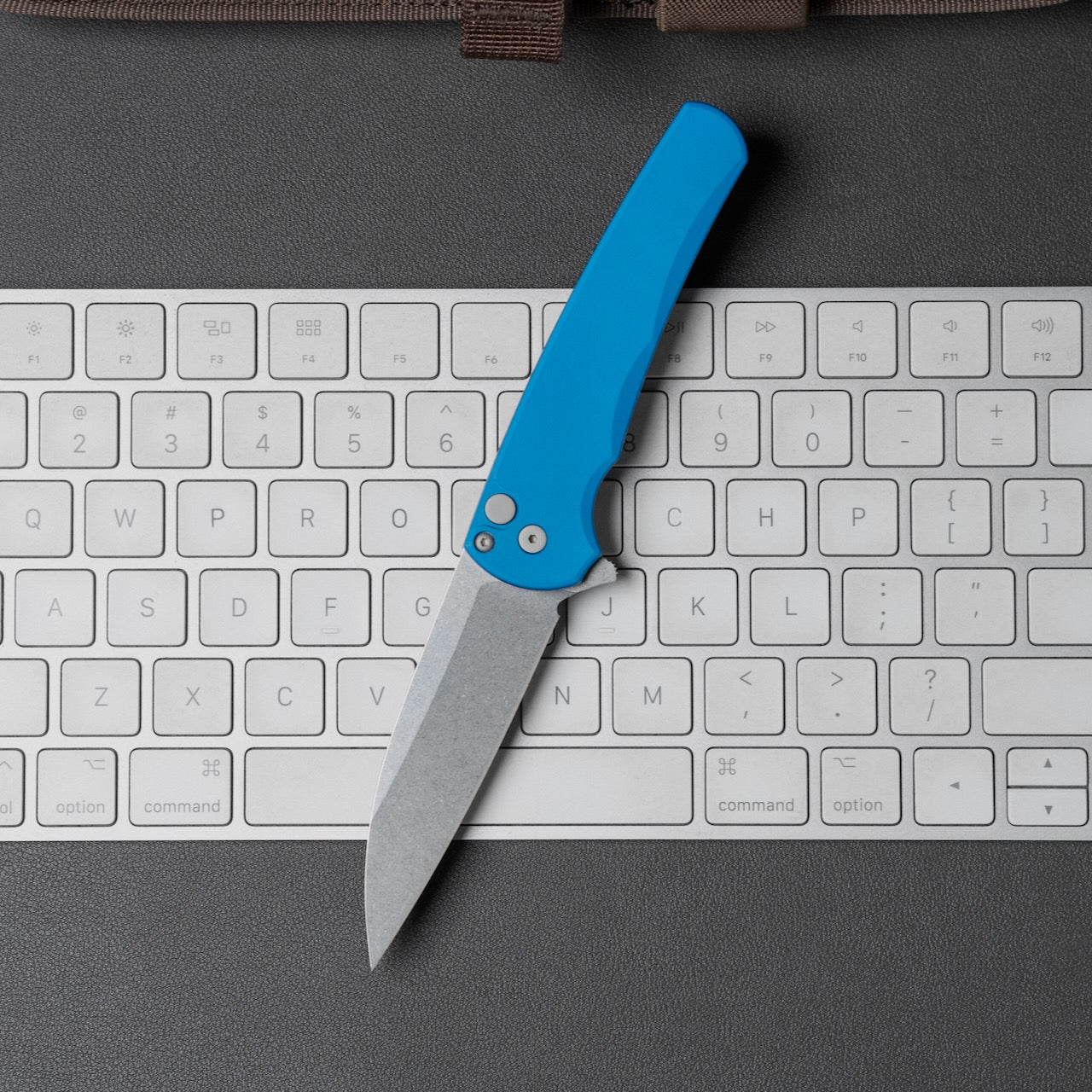 Pro-Tech Malibu Blue 3.3 inch Magnacut Wharncliffe Knife, Stonewash Blade – Made in USA (5301 Blue)