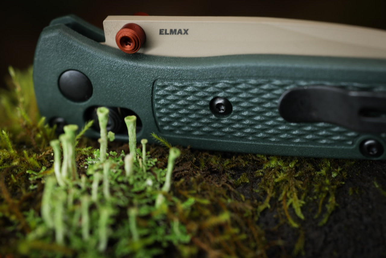 Benchmade Bugout Knife – Taiga Green Grivory Handle, McMillan Tan ELMAX Blade, AXIS Lock – Made in USA (535TN-2601)