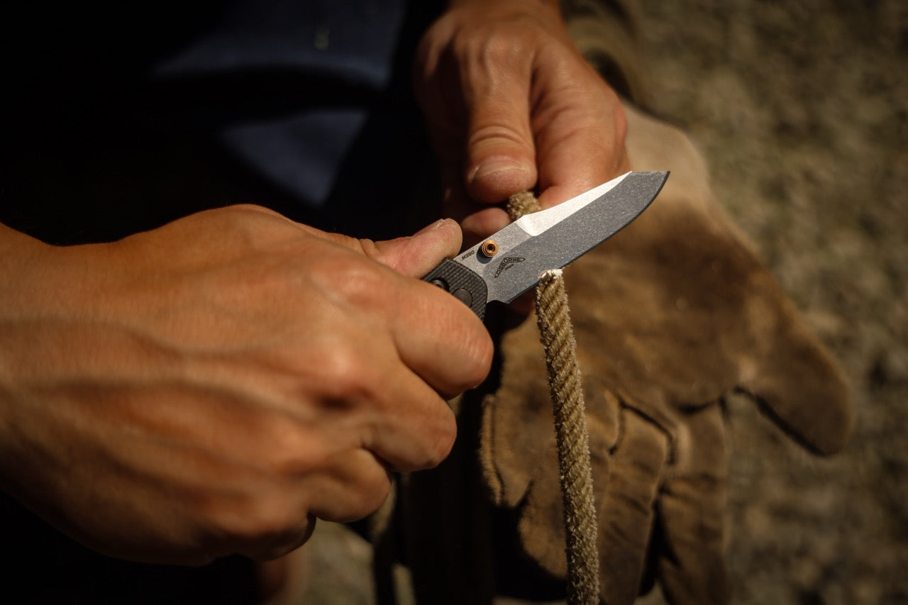 Benchmade Osborne 940-04 Denim Micarta, 3.4″ M390 Reverse Tanto Blade, Made in USA (940-04)